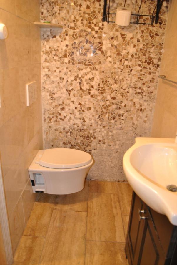 Ewr Airport Multilevel Guest House Room With 2-3 Beds นูวาร์ก ภายนอก รูปภาพ
