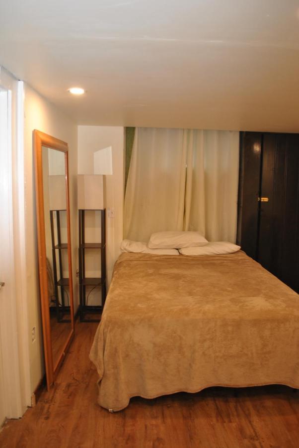 Ewr Airport Multilevel Guest House Room With 2-3 Beds นูวาร์ก ภายนอก รูปภาพ
