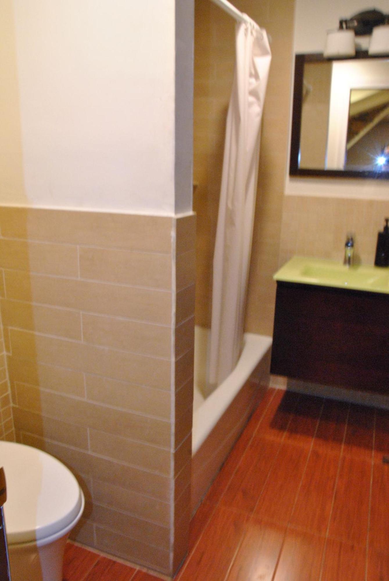 Ewr Airport Multilevel Guest House Room With 2-3 Beds นูวาร์ก ภายนอก รูปภาพ